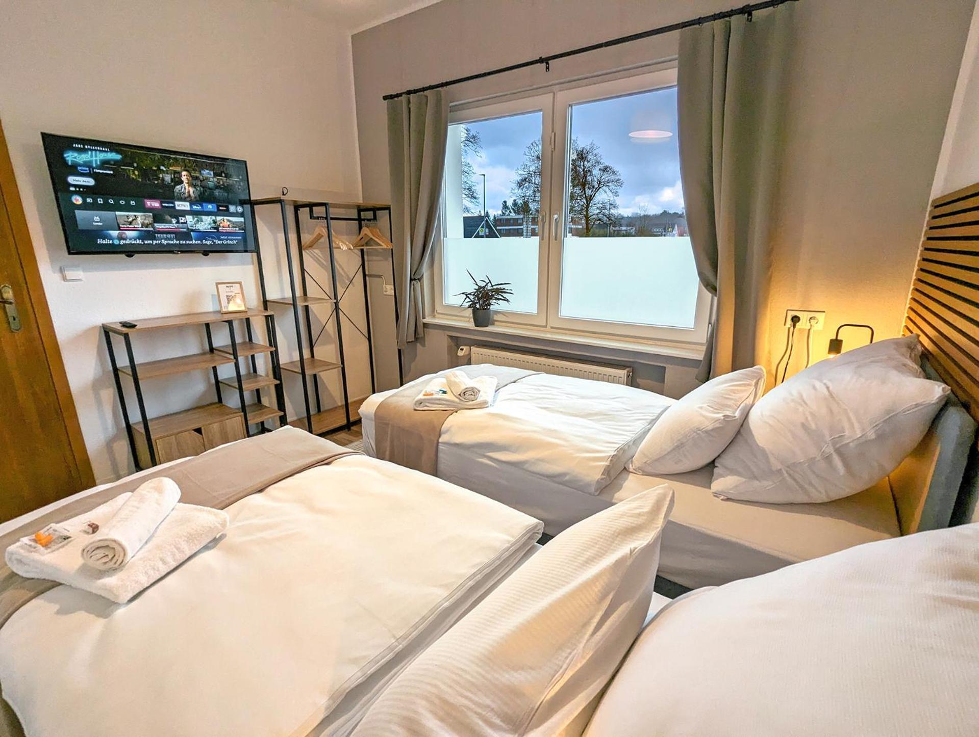 Bestime - 5 Schlafzimmer, Wohnzimmer, Kueche, Waschtrockner, Terrasse, Smart-tvs, Netflix, Tischfussball Apartment Wildeshausen