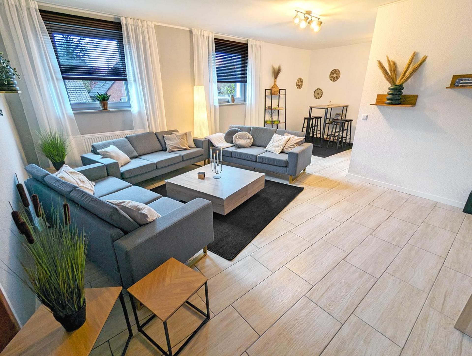 Appartement Bestime - 5 Schlafzimmer, Wohnzimmer, Kueche, Waschtrockner, Terrasse, Smart-tvs, Netflix, Tischfussball Wildeshausen